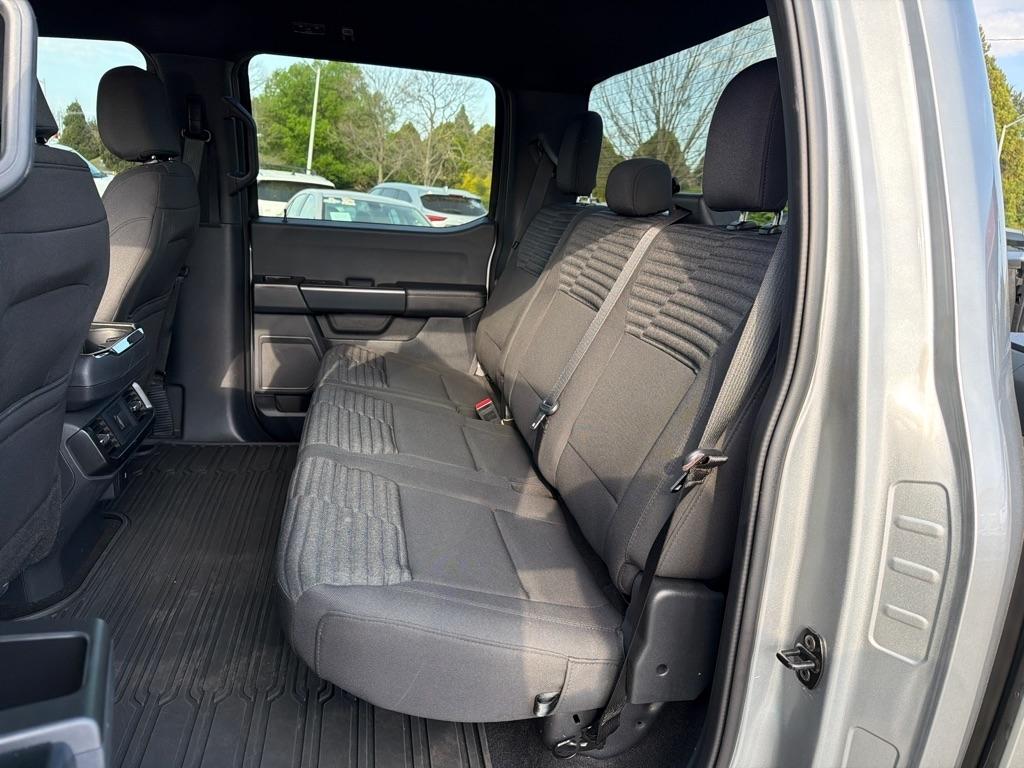 Ford F-150 STX 4WD SuperCrew 5.5' Box 2023