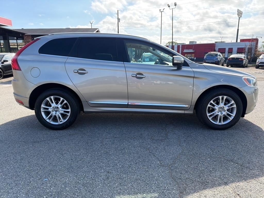 Volvo XC60 FWD 4dr T5 Drive-E Premier 2016