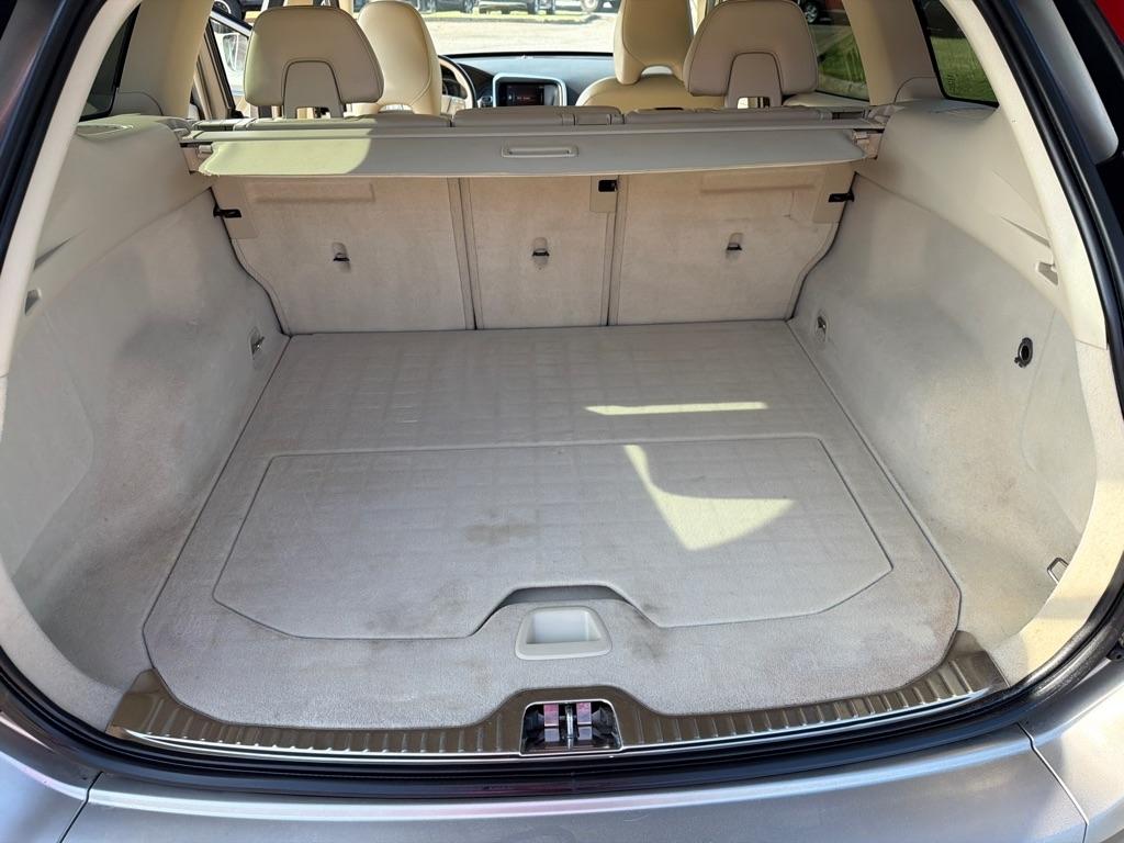 Volvo XC60 FWD 4dr T5 Drive-E Premier 2016