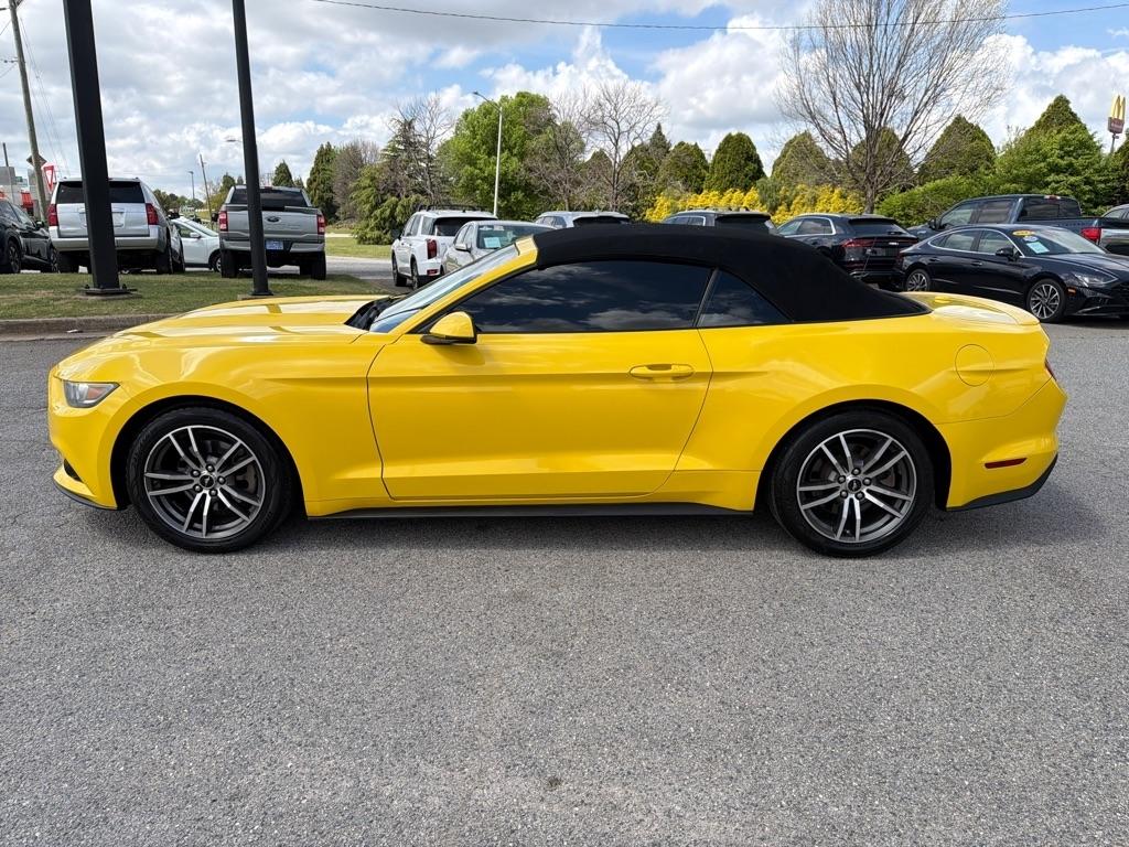 Ford Mustang EcoBoost Premium Convertible 2017