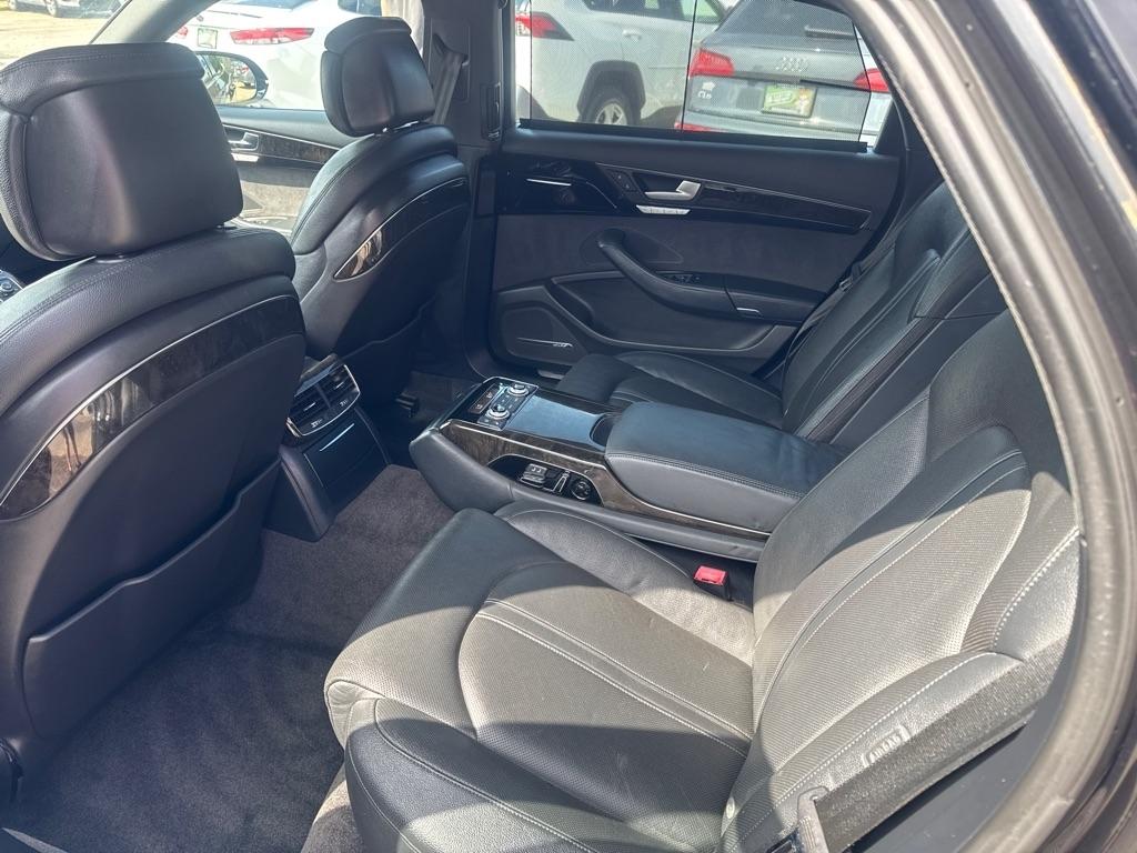 Audi A8 L 4dr Sdn 3.0T 2015