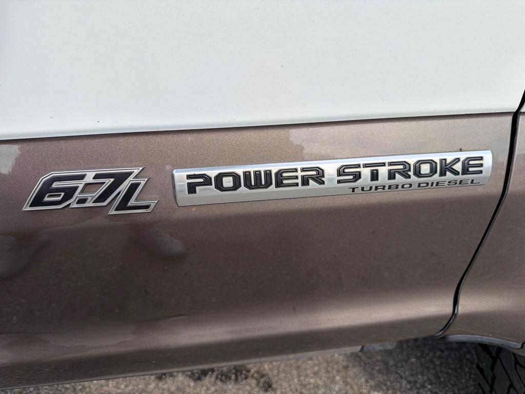 Ford Super Duty F-250 SRW King Ranch 4WD Crew Cab 6.75' Box 2022