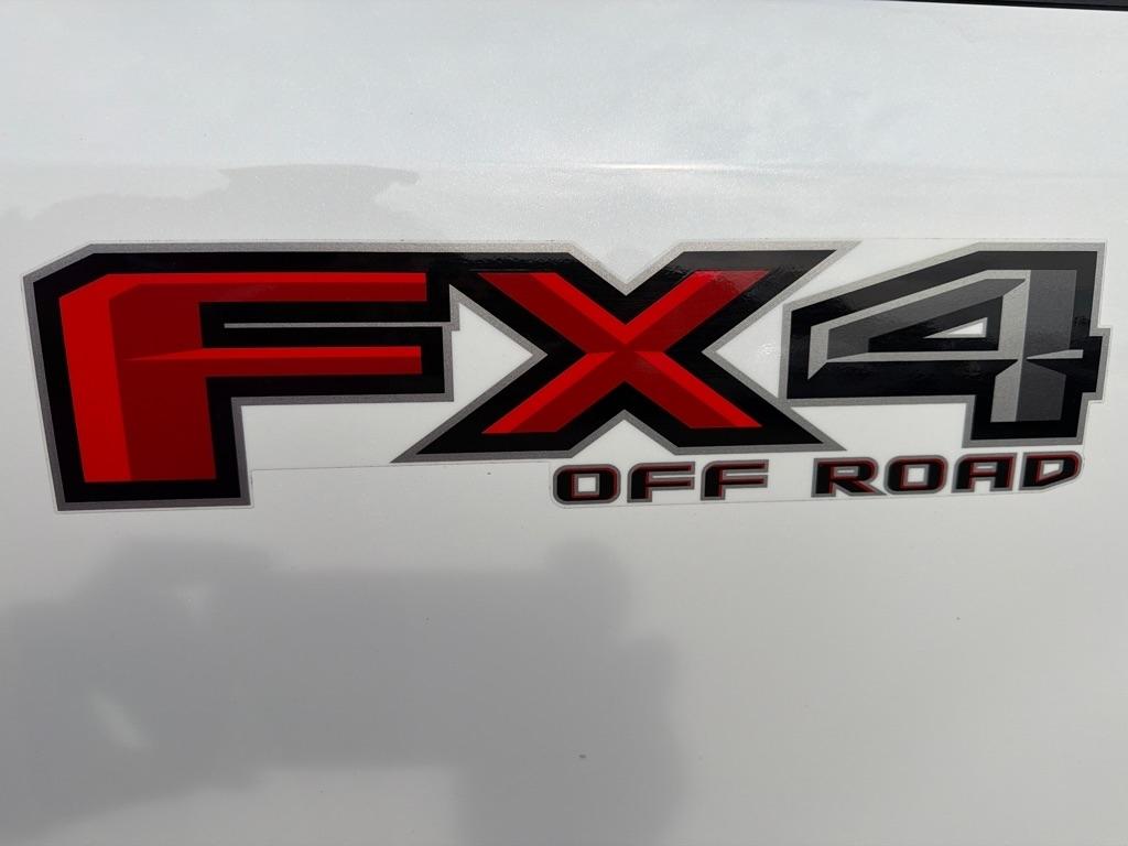 Ford Super Duty F-250 SRW King Ranch 4WD Crew Cab 6.75' Box 2022