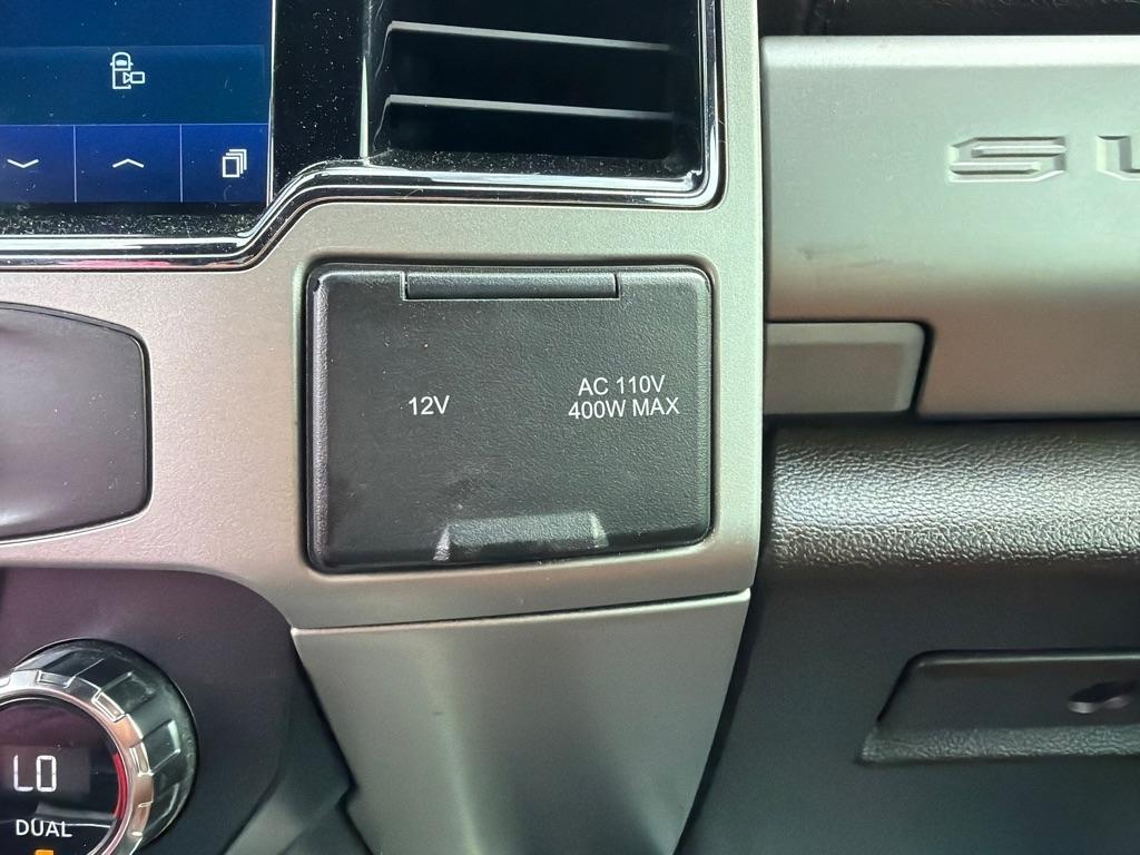 Ford Super Duty F-250 SRW King Ranch 4WD Crew Cab 6.75' Box 2022