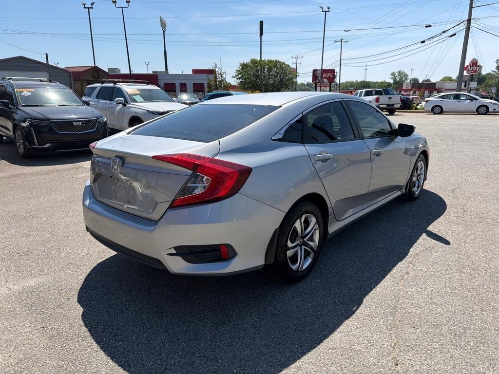 Honda Civic Sedan LX CVT 2017