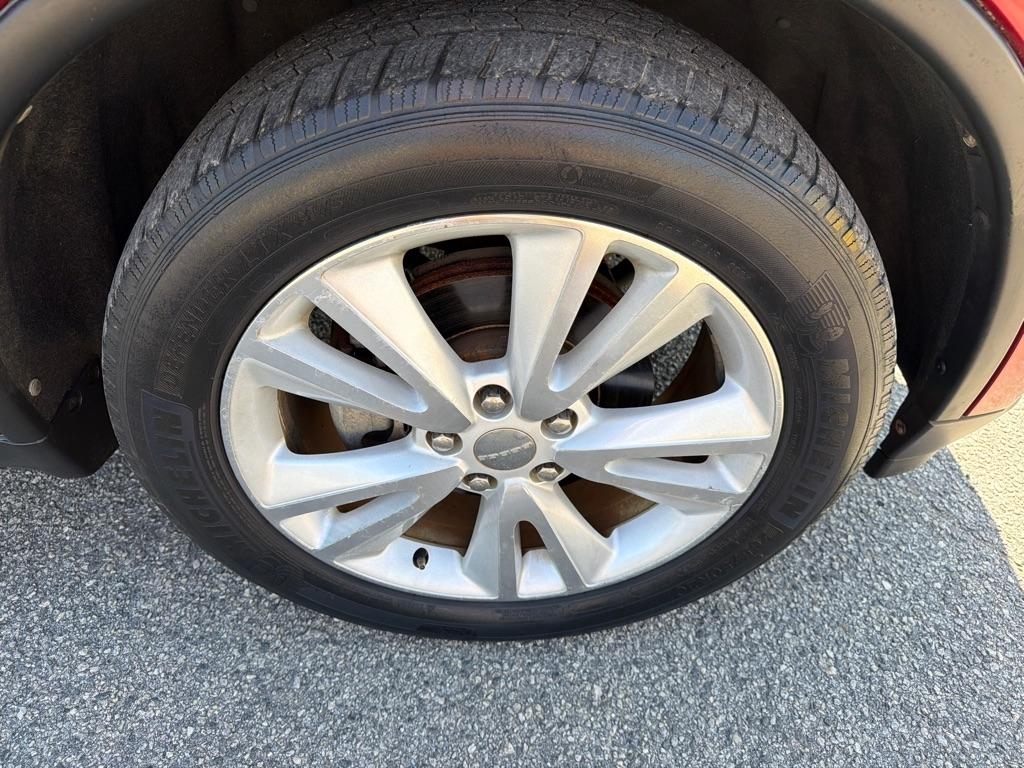 Dodge Durango 2WD 4dr Crew 2011