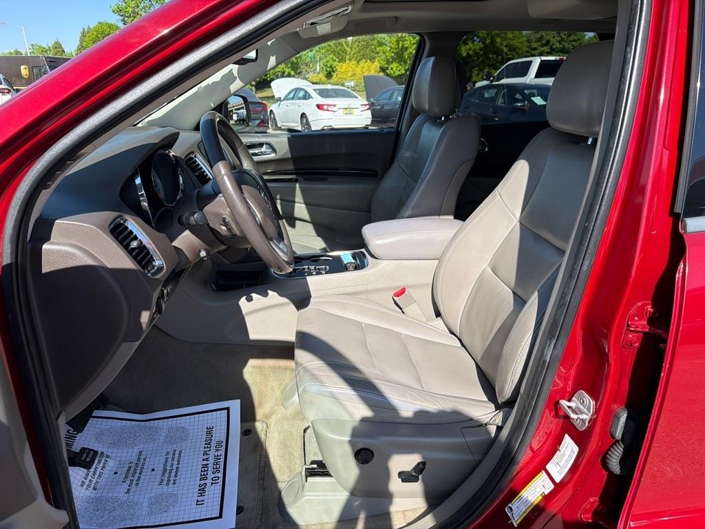 Dodge Durango 2WD 4dr Crew 2011