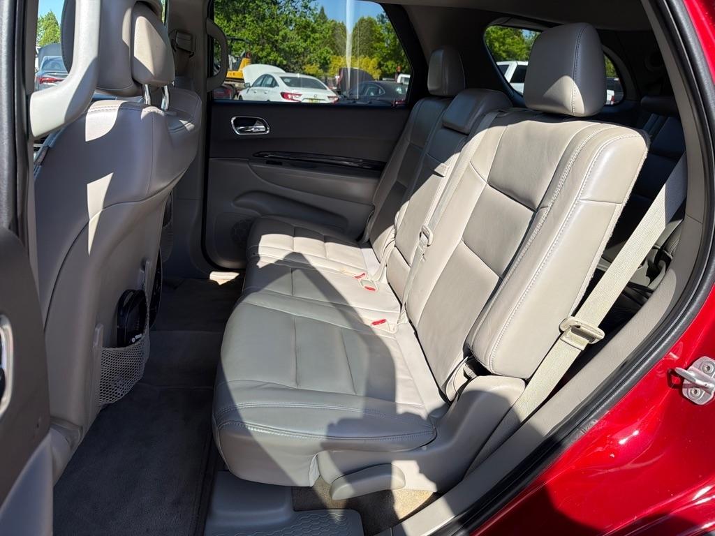 Dodge Durango 2WD 4dr Crew 2011