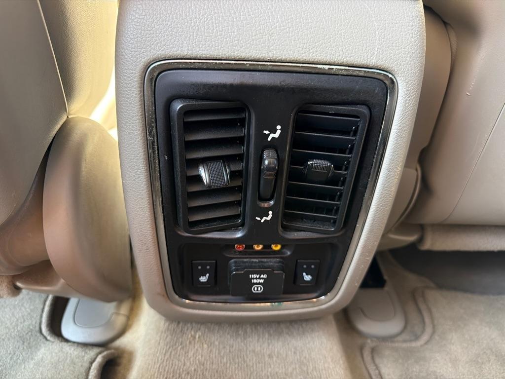 Dodge Durango 2WD 4dr Crew 2011