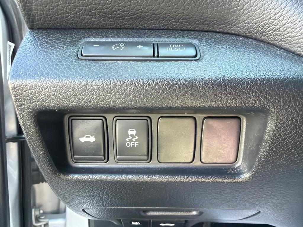 Nissan Altima 4dr Sdn I4 2.5 SV 2016
