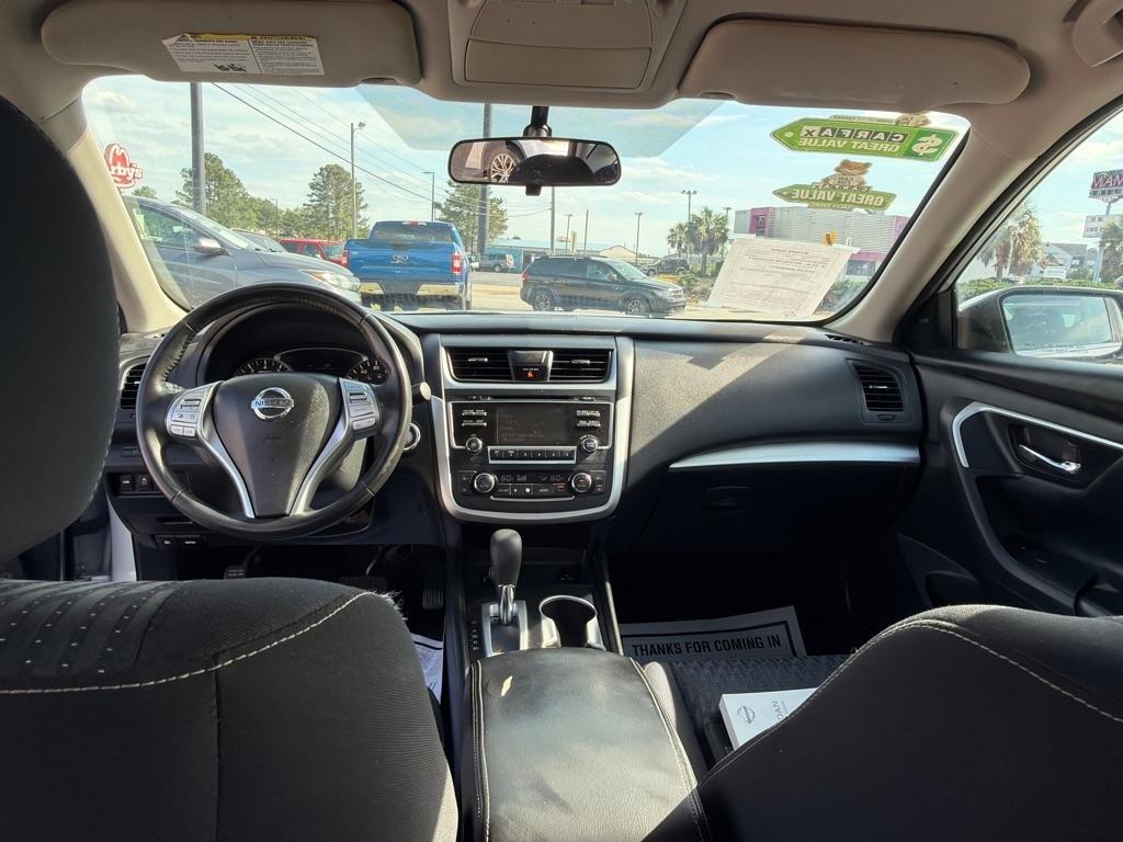Nissan Altima 4dr Sdn I4 2.5 SV 2016