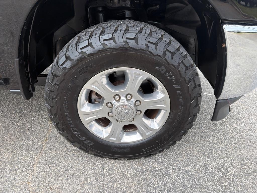 RAM 2500 Big Horn 4x4 Crew Cab 6'4" Box 2019