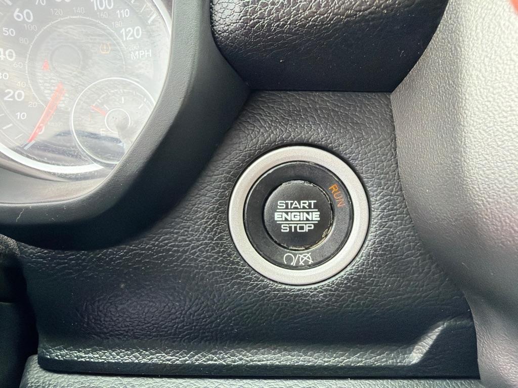 RAM 2500 Big Horn 4x4 Crew Cab 6'4" Box 2019