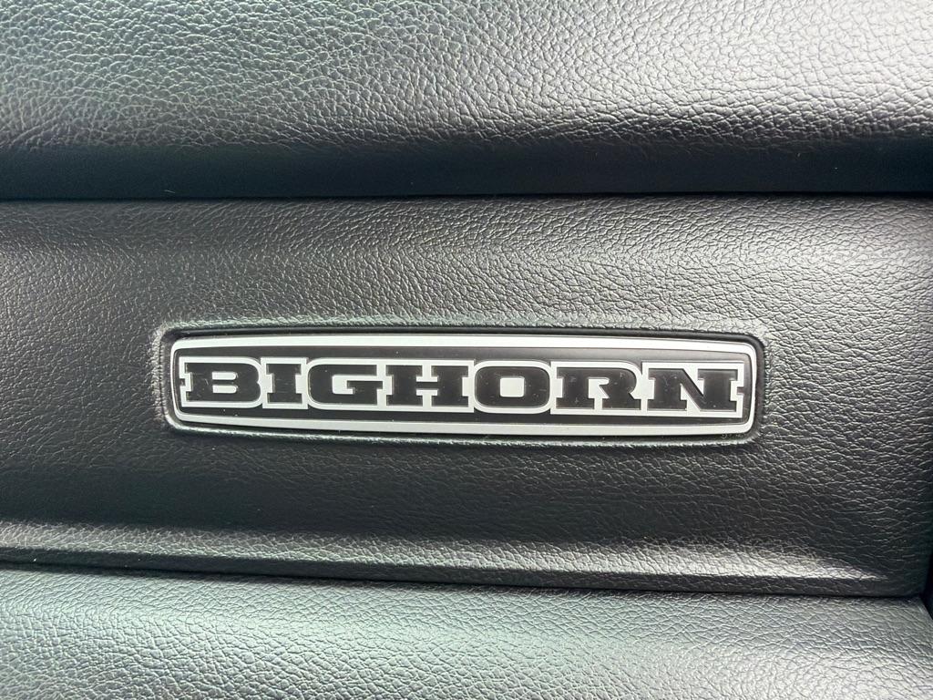 RAM 2500 Big Horn 4x4 Crew Cab 6'4" Box 2019
