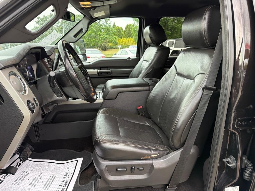 Ford Super Duty F-250 SRW 4WD Crew Cab 156" Lariat 2013