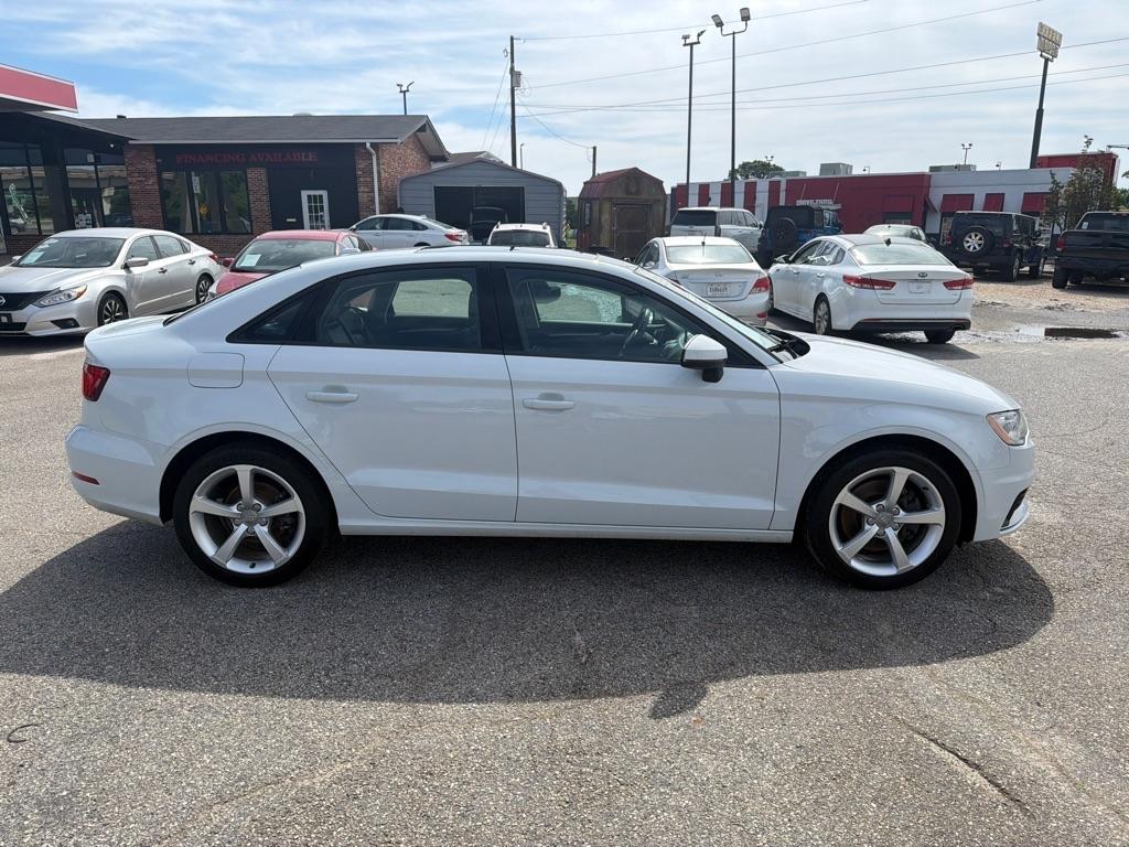 Audi A3/S3 4dr Sdn quattro 2.0T Premium 2015