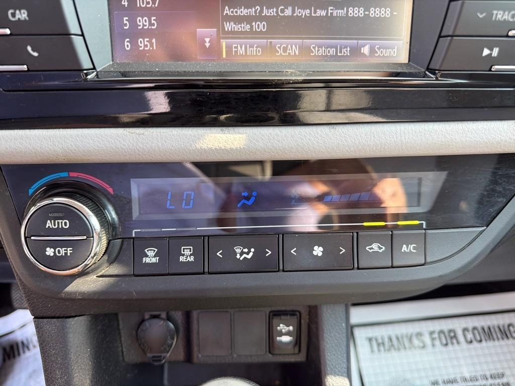 Toyota Corolla 4dr Sdn Auto L (Natl) 2015