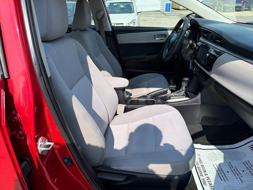 Toyota Corolla 4dr Sdn Auto L (Natl) 2015
