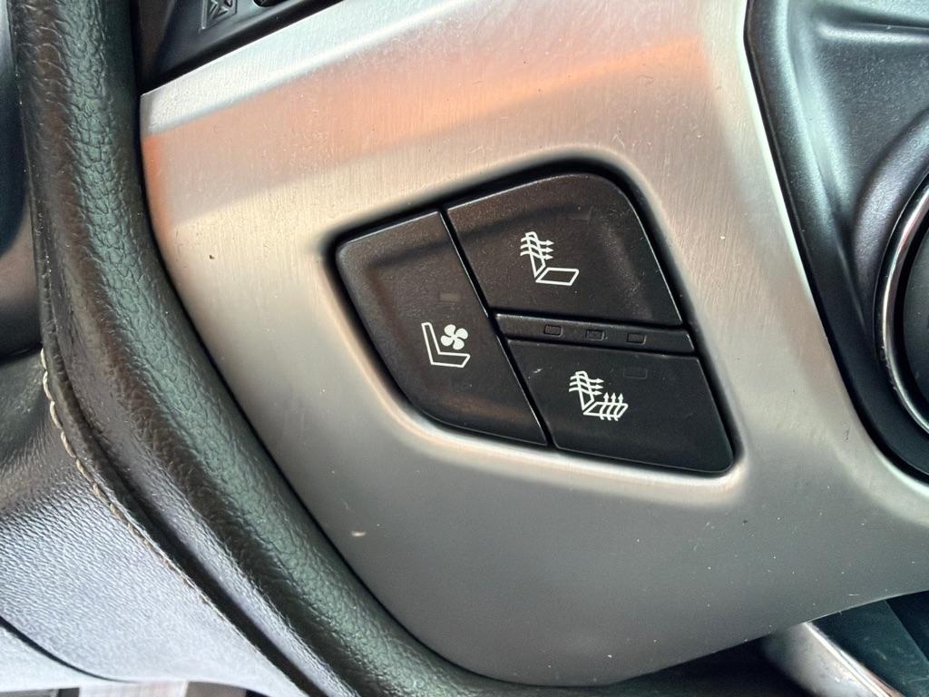 GMC Sierra 1500 4WD Crew Cab 143.5" SLT 2018