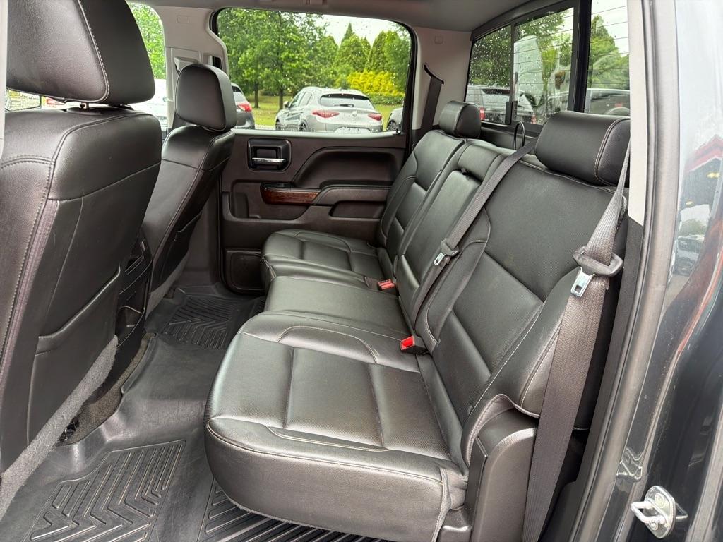 GMC Sierra 1500 4WD Crew Cab 143.5" SLT 2018