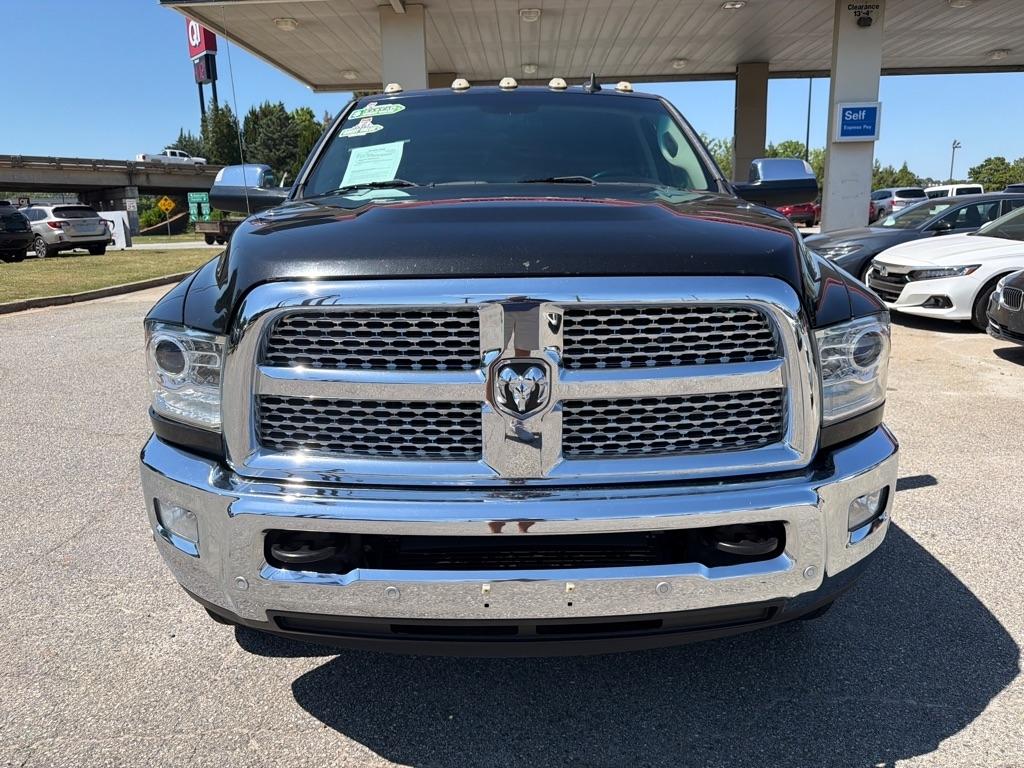 RAM 3500 Laramie 4x4 Mega Cab 6'4" Box 2017