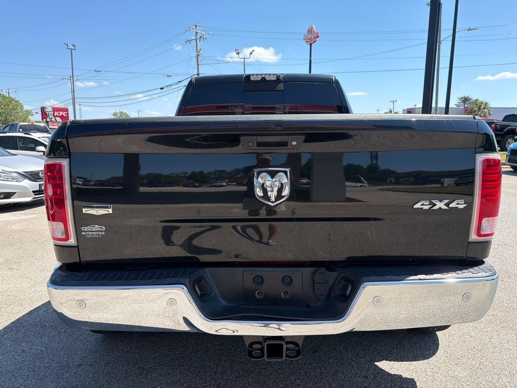 RAM 3500 Laramie 4x4 Mega Cab 6'4" Box 2017