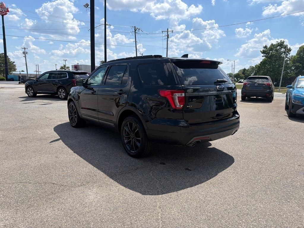 Ford Explorer XLT 4WD 2017