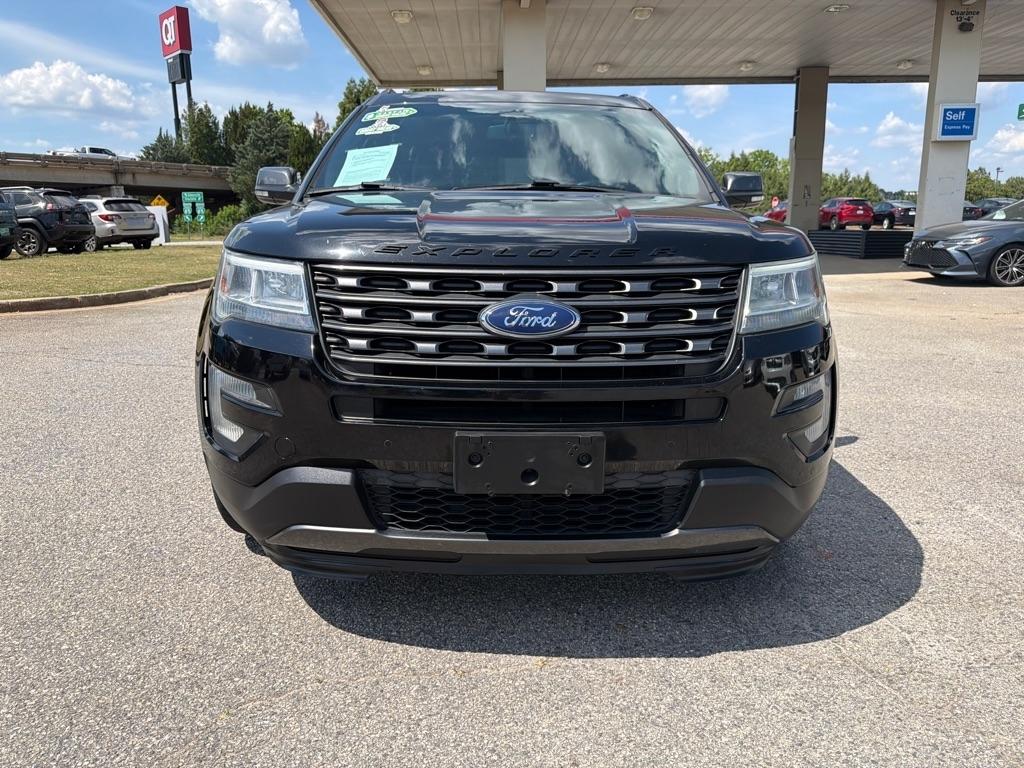 Ford Explorer XLT 4WD 2017