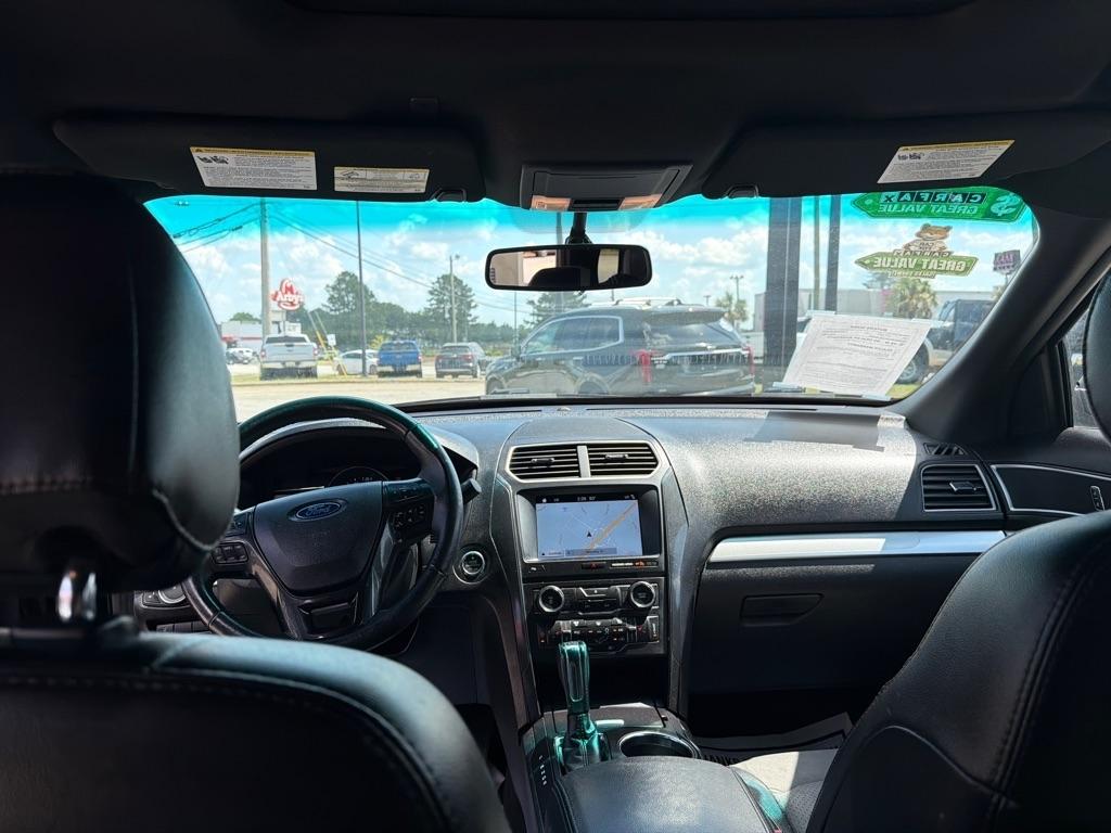 Ford Explorer XLT 4WD 2017
