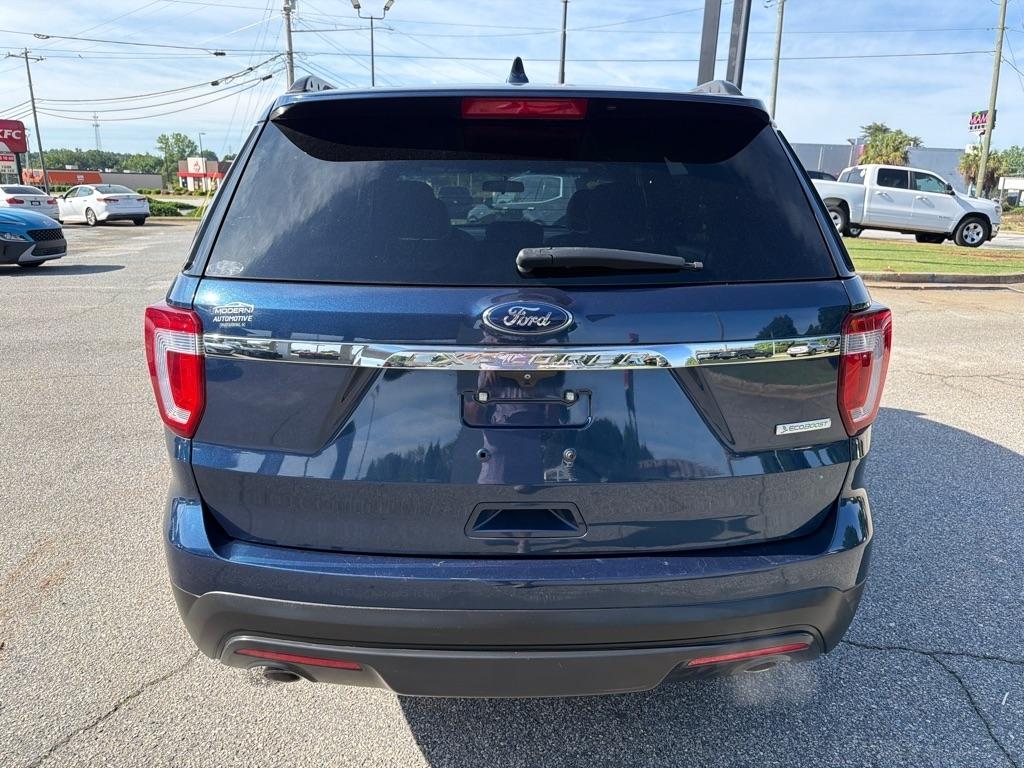 Ford Explorer Base FWD 2017