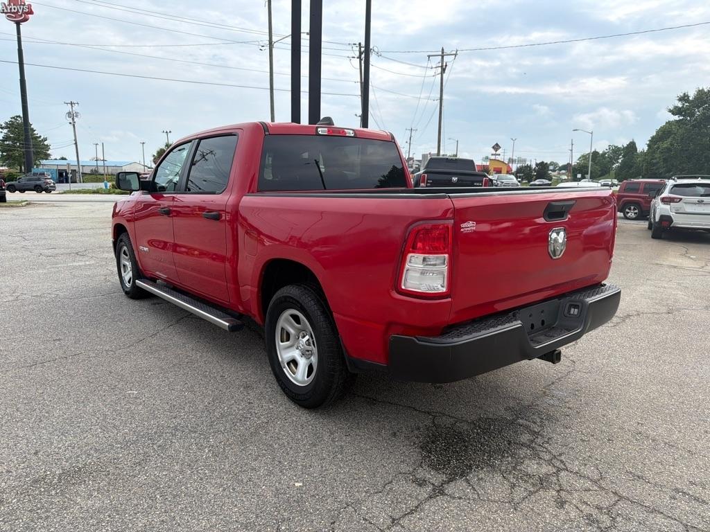 RAM 1500 Tradesman 4x2 Crew Cab 5'7" Box 2019