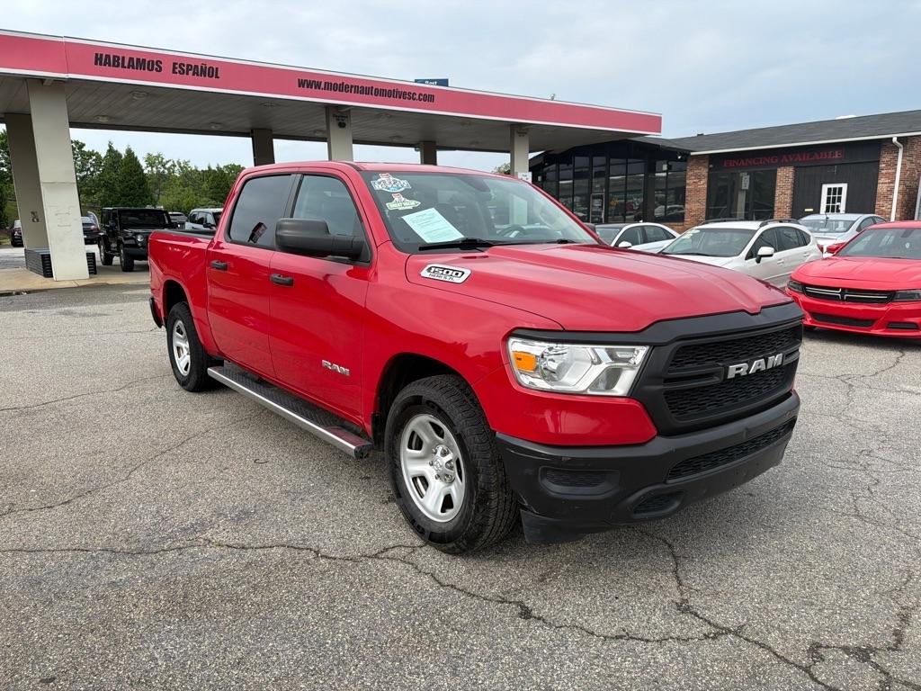 RAM 1500 Tradesman 4x2 Crew Cab 5'7" Box 2019