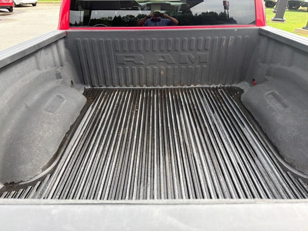RAM 1500 Tradesman 4x2 Crew Cab 5'7" Box 2019