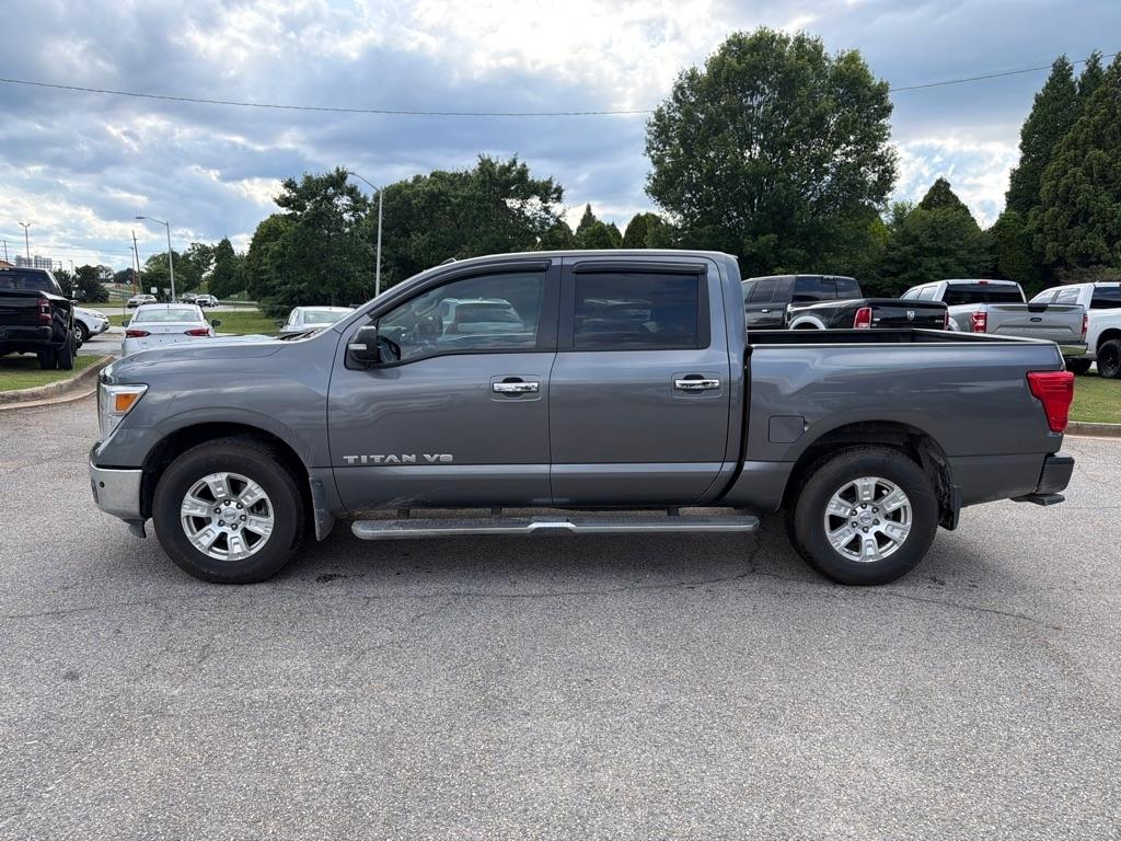 Nissan Titan 4x4 Crew Cab SV 2019