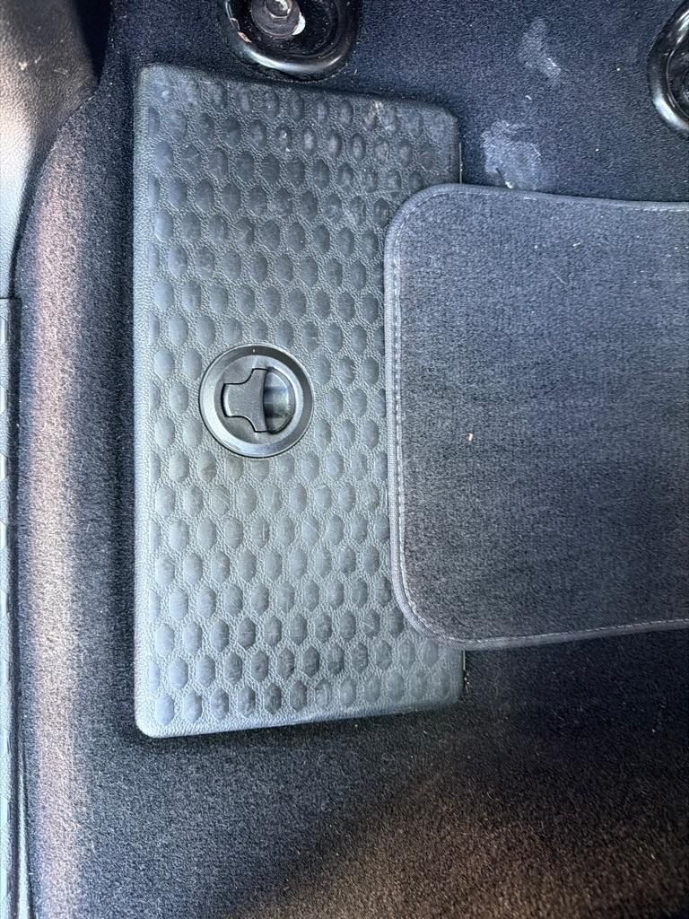 RAM 1500 Classic SLT 4x2 Crew Cab 6'4" Box 2020