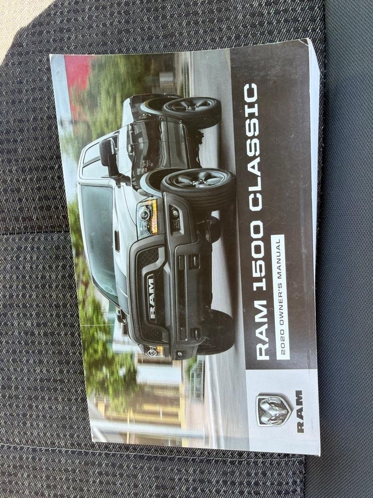 RAM 1500 Classic SLT 4x2 Crew Cab 6'4" Box 2020
