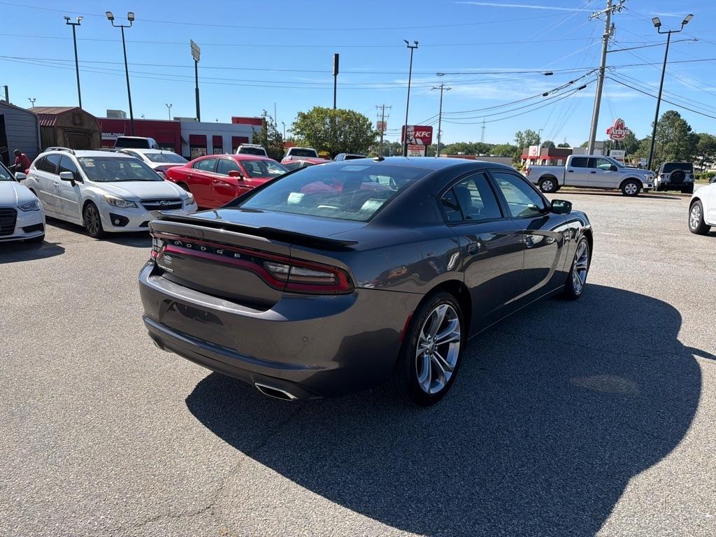 Dodge Charger SXT RWD 2020
