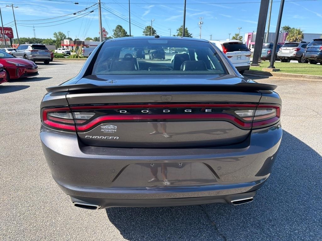 Dodge Charger SXT RWD 2020