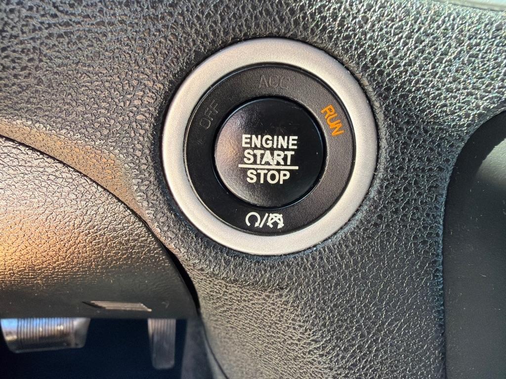 Dodge Charger SXT RWD 2020