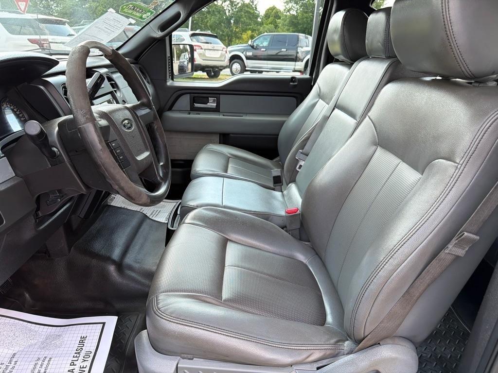 Ford F-150 4WD SuperCrew 145" XL 2013