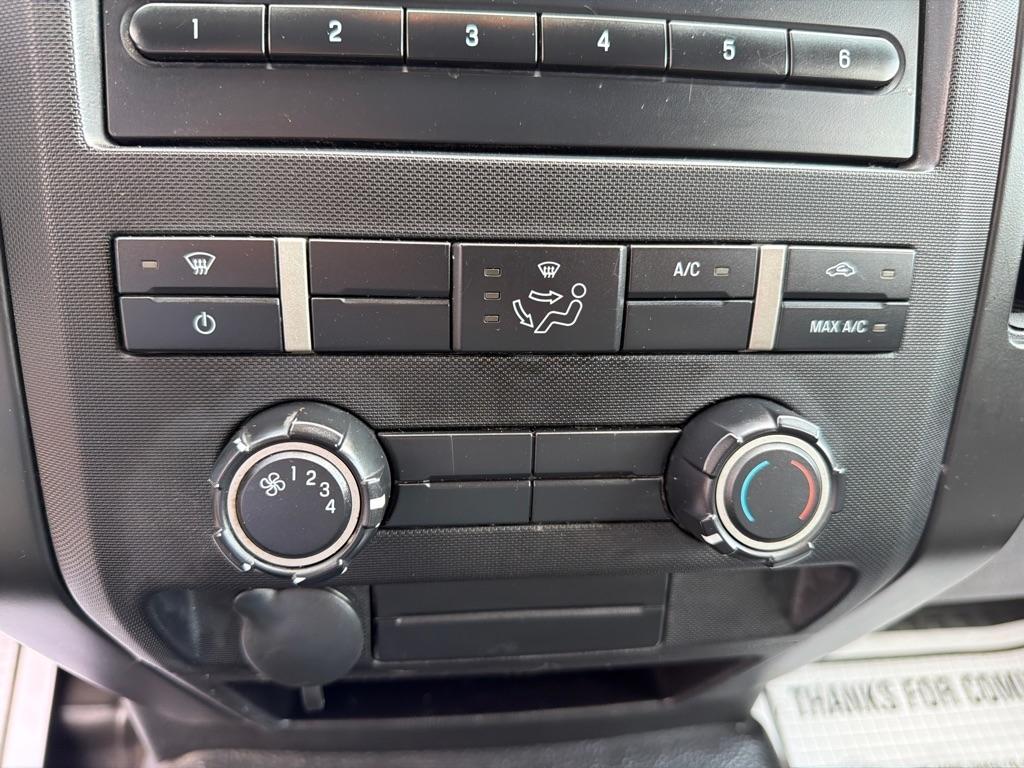 Ford F-150 4WD SuperCrew 145" XL 2013