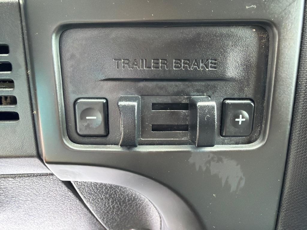 Ford F-150 4WD SuperCrew 145" XL 2013