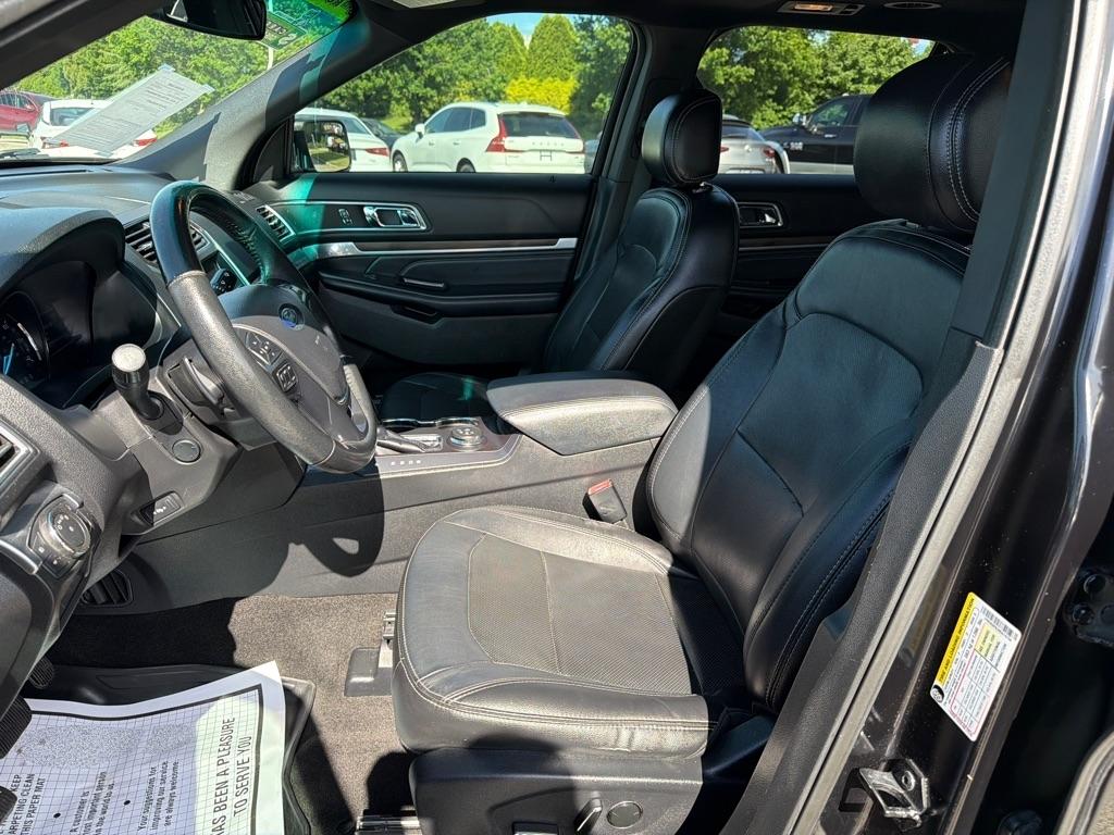 Ford Explorer Limited 4WD 2017