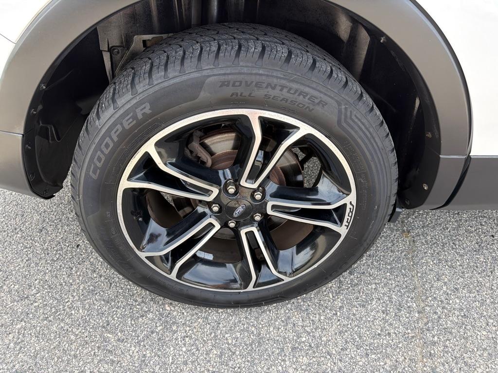 Ford Explorer 4WD 4dr Sport 2014