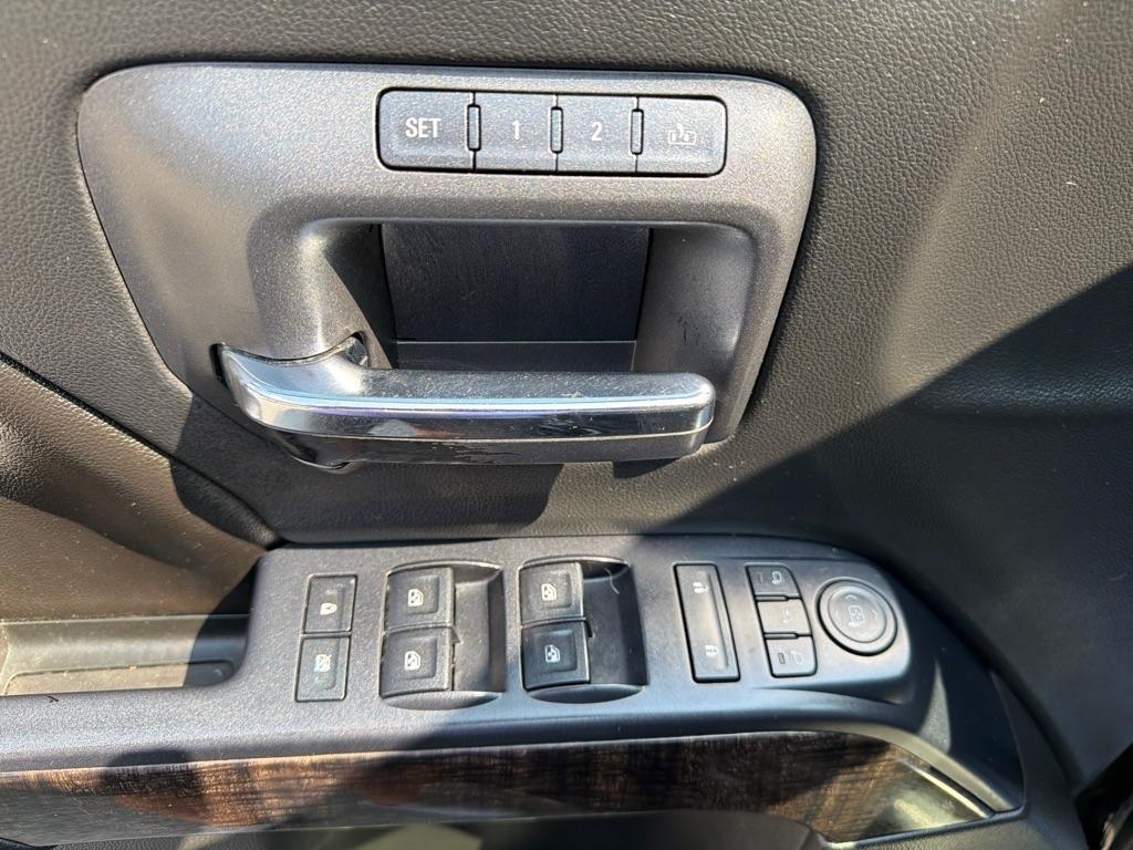 GMC Sierra 1500 2WD Crew Cab 153.0" Denali 2015