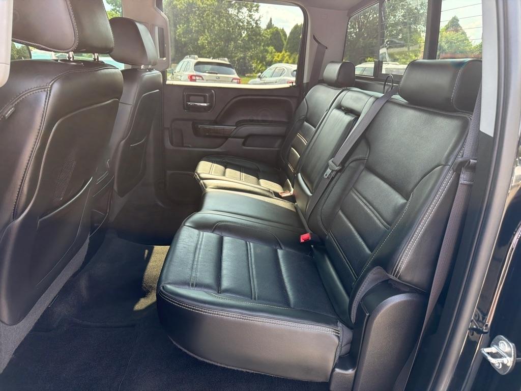 GMC Sierra 1500 2WD Crew Cab 153.0" Denali 2015