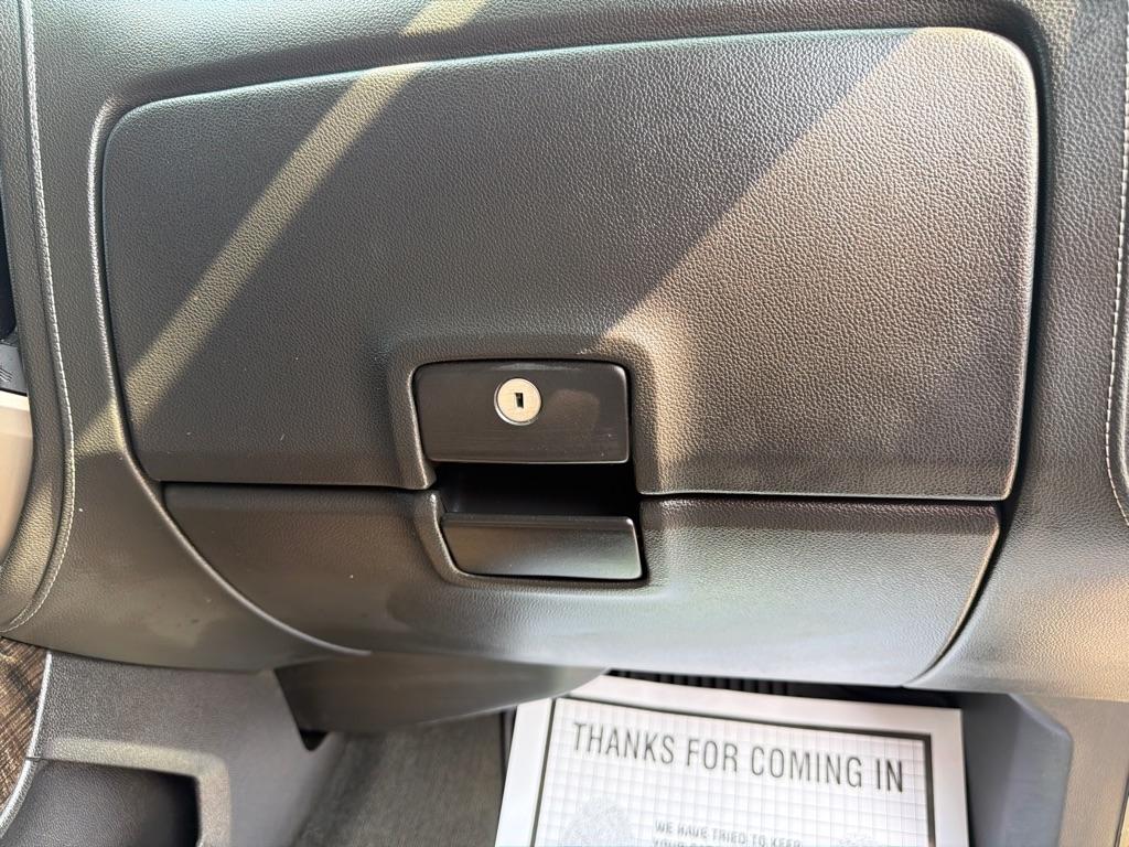 GMC Sierra 1500 2WD Crew Cab 153.0" Denali 2015