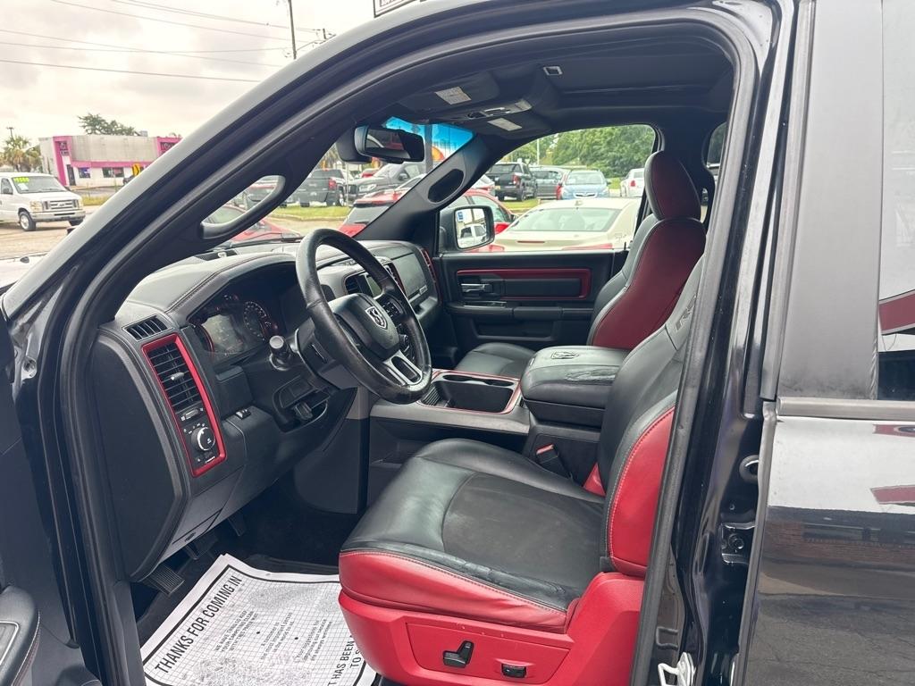 RAM 1500 4WD Crew Cab 140.5" Rebel 2016