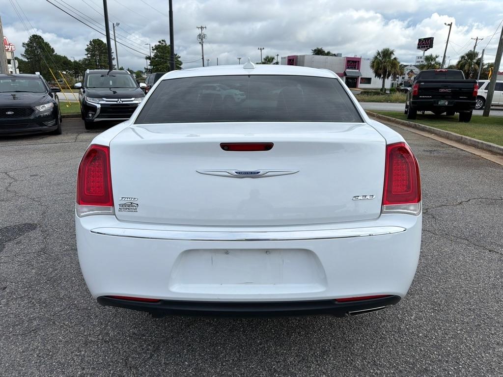 Chrysler 300 Limited AWD 2019