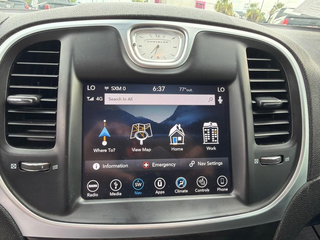 Chrysler 300 Limited AWD 2019